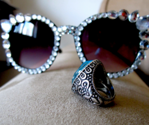 Product photos should be taken close-up, especially for handmade jewelry.