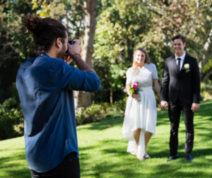 To be a good wedding photographer, there are a few things to remember.